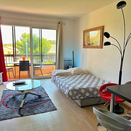 Grand Studio Avec Piscine Presqu'Ile De Giens Hyères Exteriér fotografie