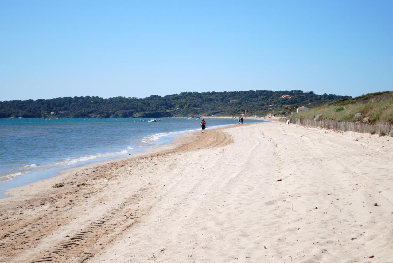 Grand Studio Avec Piscine Presqu'Ile De Giens Hyères Exteriér fotografie